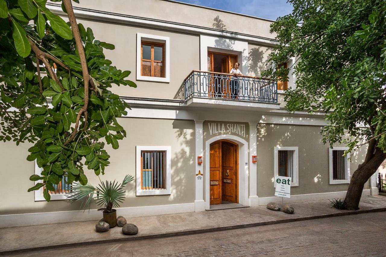 Villa Shanti - Heritage Hotel For Foodies Pondicherry Exteriör bild