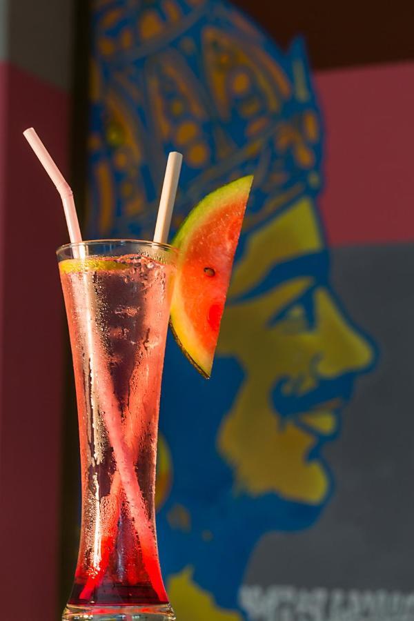 Villa Shanti - Heritage Hotel For Foodies Pondicherry Exteriör bild